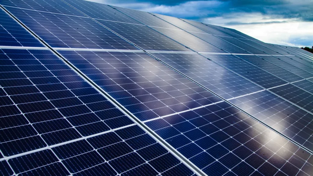z-jakimi-producentami-wspolpracuje-solartrade.pl